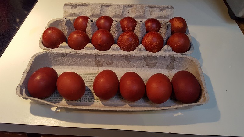 Easter Eggs Red 